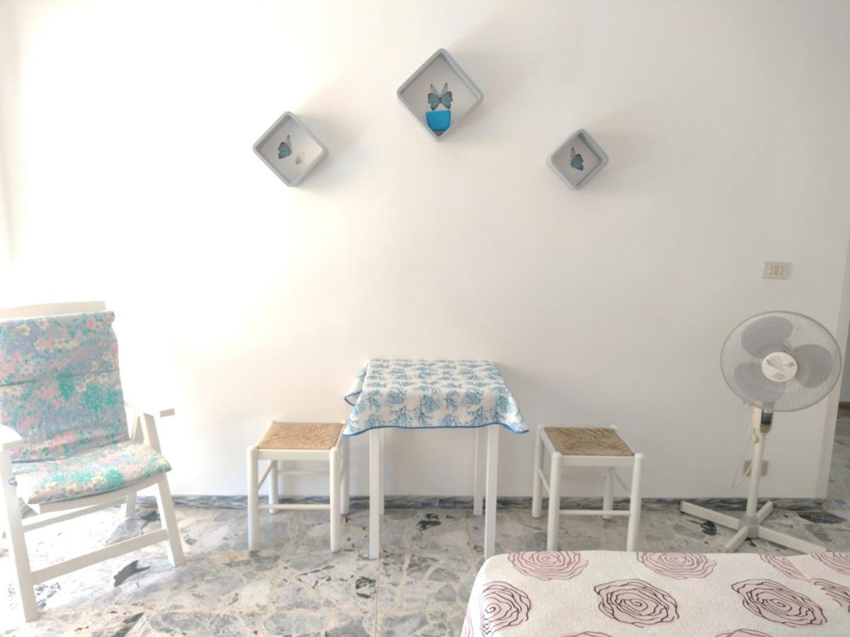 Casa Fronte Mare Διαμέρισμα Βεντιμίλια Εξωτερικό φωτογραφία
