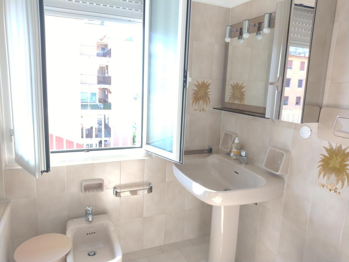 Casa Fronte Mare Διαμέρισμα Βεντιμίλια Εξωτερικό φωτογραφία
