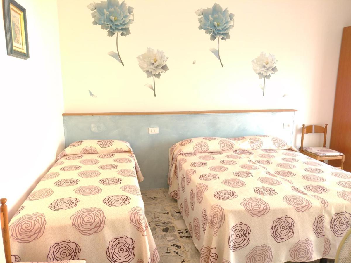 Casa Fronte Mare Διαμέρισμα Βεντιμίλια Εξωτερικό φωτογραφία