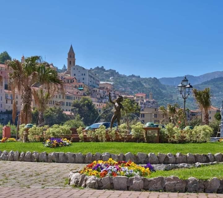 Casa Fronte Mare Διαμέρισμα Βεντιμίλια Εξωτερικό φωτογραφία